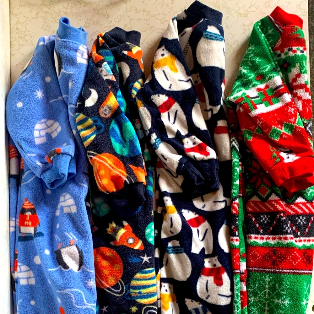 9-12m Fleece Footie Pajamas